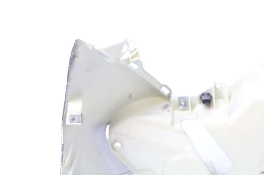 photo de FACE AVANT PIAGGIO X9 125 (2000 - 2003) - Points de fixation