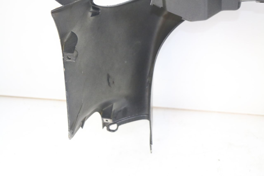 photo de FACE AVANT PIAGGIO X9 125 (2000 - 2003) - Points de fixation