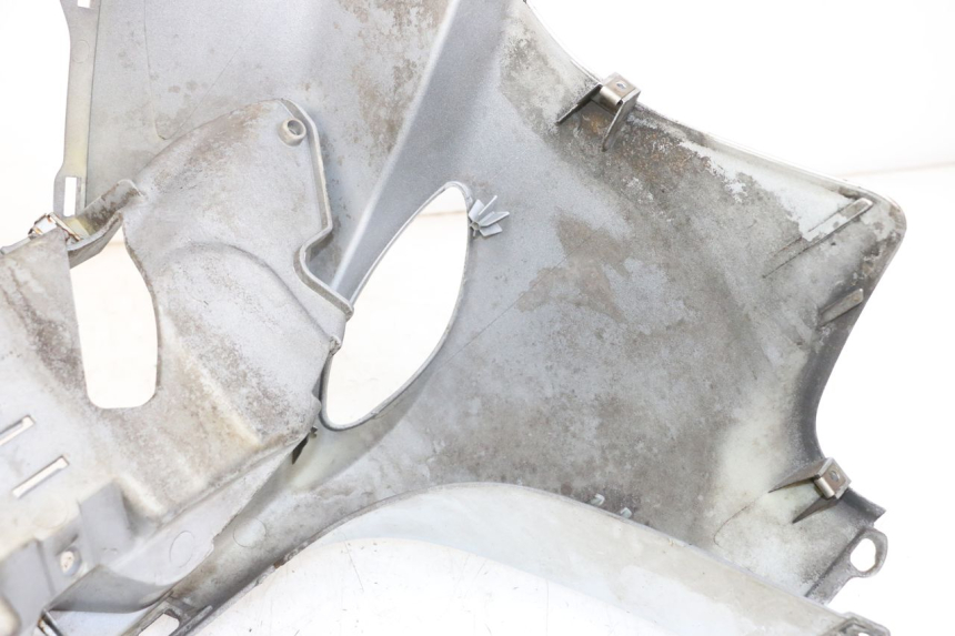 photo de FACE AVANT PIAGGIO X9 125 (2000 - 2003) - Zoom état d’usage