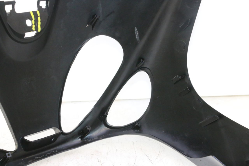 photo de FACE AVANT YAMAHA YP MAJESTY 125 (2002 - 2006) - Détail de la pièce