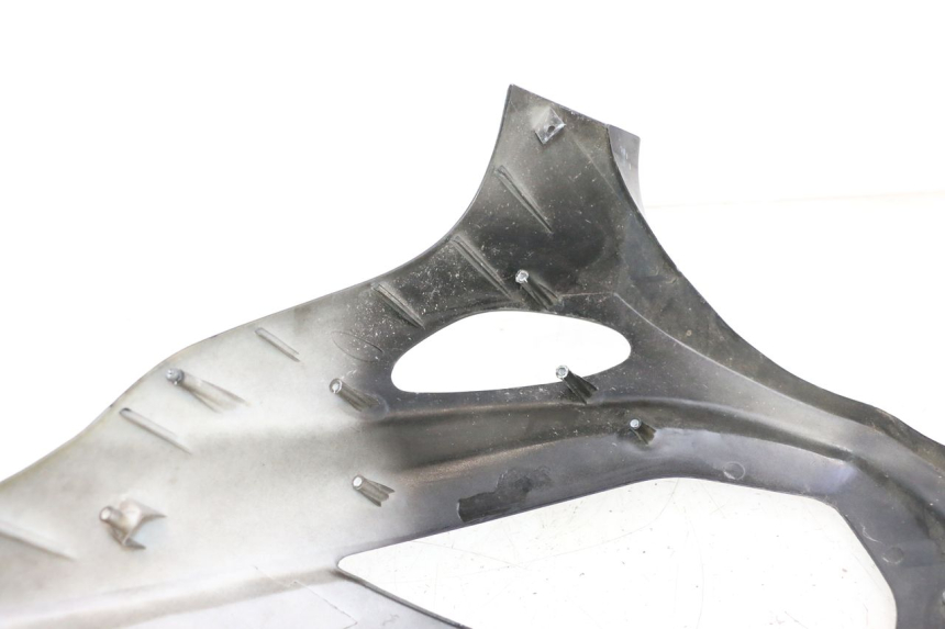 photo de FACE AVANT UNIVERSAL BIKE ZN50QT-11B 50 (2018 - 2021) - Détails caractéristiques