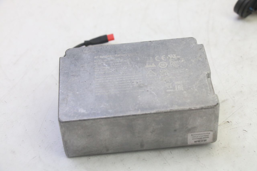 photo de FAISCEAU BATTERIE SEGWAY NINEBOT F65I 1 - Autre angle de vue