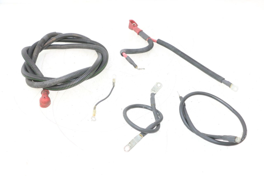 photo de FAISCEAU BATTERIE CAN-AM SPYDER RS 1000 (2008 - 2012) - Gros plan technique