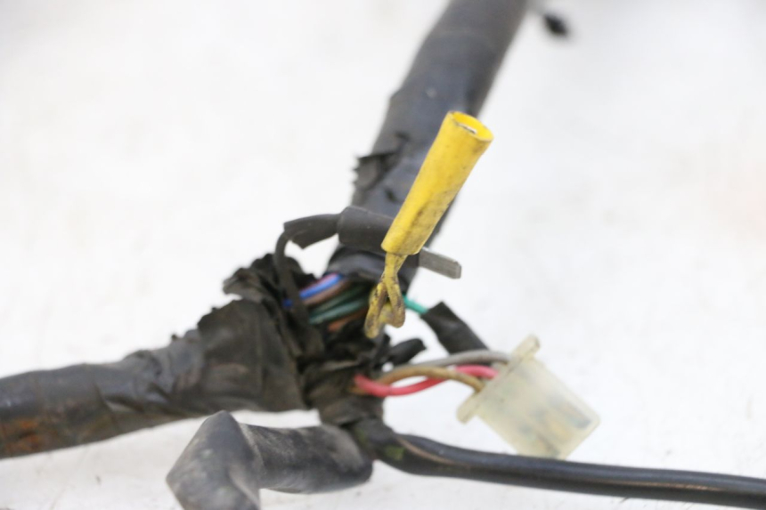 photo de FAISCEAU MBK BOOSTER SPIRIT 50 (2004 - 2017) - Gros plan technique