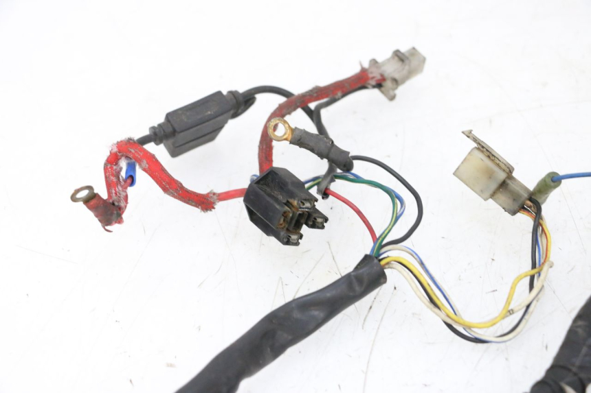 photo de FAISCEAU MBK BOOSTER SPIRIT NAKED 50 (2004 - 2017) - Gros plan technique