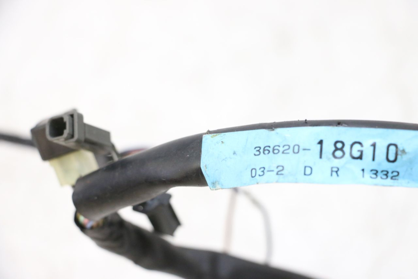 photo de FAISCEAU COMPTEUR SUZUKI GSXR GSX-R 1000 (2003 - 2004) - Détail de la pièce
