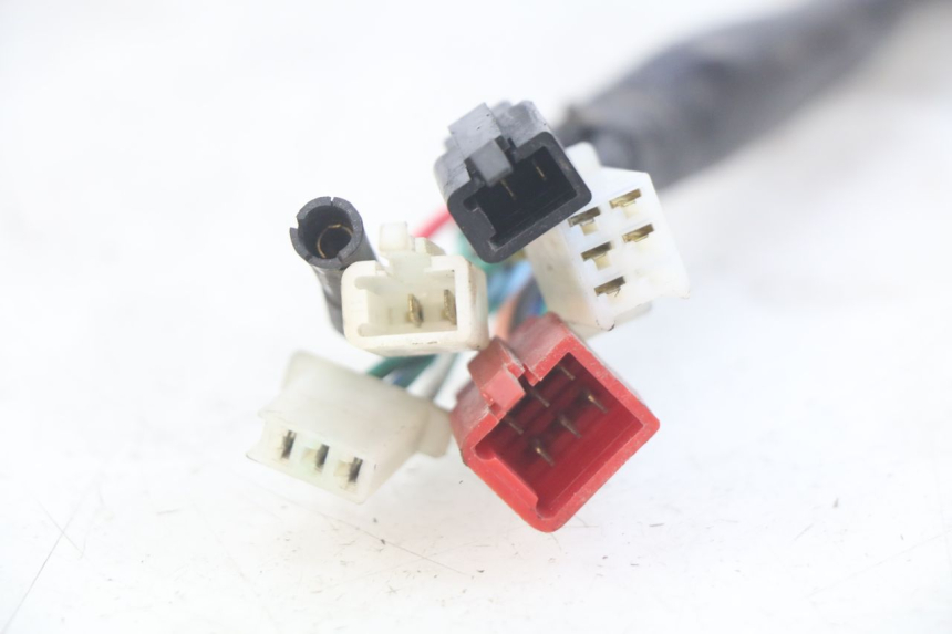 photo de FAISCEAU COMPTEUR SYM JET SPORT XR 50 (2006 - 2015) - Gros plan technique