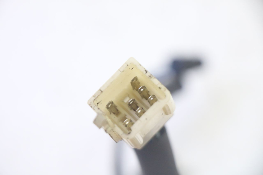 photo de FAISCEAU COMPTEUR PEUGEOT KISBEE 4T 50 (2018 - 2022) - Zoom état d’usage