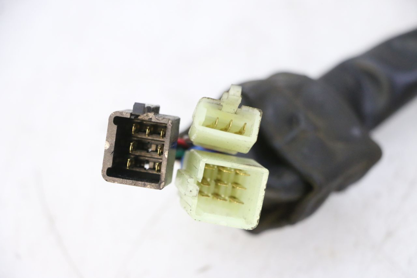 photo de FAISCEAU COMPTEUR KYMCO LIKE 4T 50 (2019 - 2025) - Points de fixation