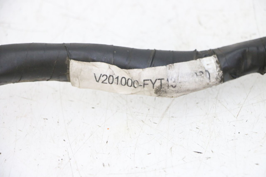 photo de FAISCEAU DAELIM BESBI 125 (2007 - 2008) - Zoom état d’usage