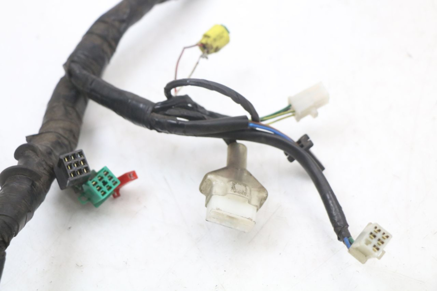 photo de FAISCEAU KYMCO DINK STREET ABS 125 (2011 - 2018) - Gros plan technique