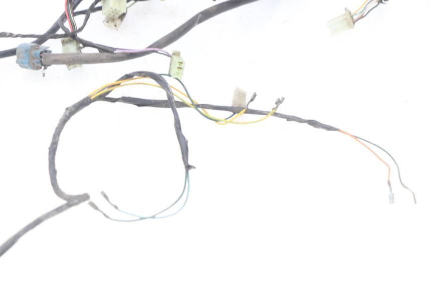 photo de FAISCEAU PEUGEOT ELYSTAR 50 (2002 - 2014) - Points de fixation