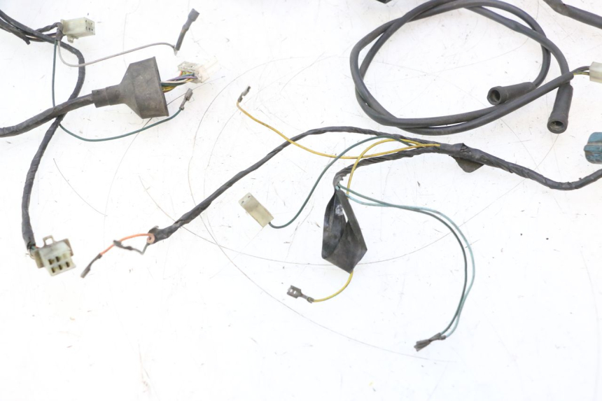 photo de FAISCEAU PEUGEOT ELYSTAR 50 (2002 - 2014) - Vue principale