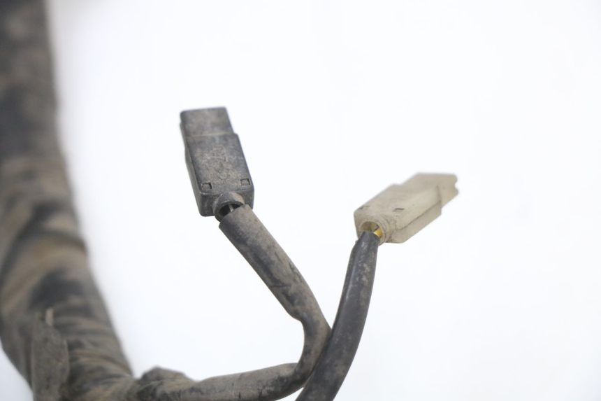 photo de FAISCEAU HONDA FES S-WING SWING ABS 125 (2007 - 2015) - Détails caractéristiques