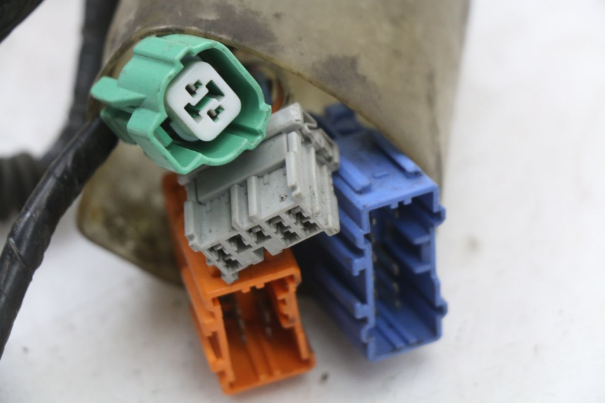 photo de FAISCEAU HONDA FES S-WING SWING ABS 125 (2007 - 2015) - Inspection visuelle