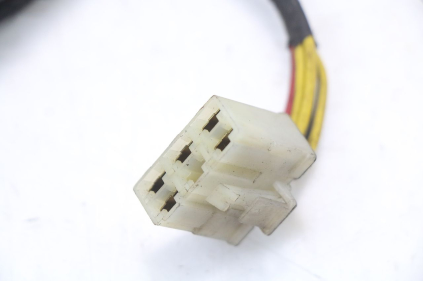 photo de FAISCEAU HYOSUNG GTR 125 (2006 - 2008) - Autre angle de vue