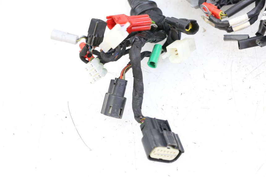 photo de FAISCEAU HUSQVARNA SVARTPILEN 401 (2018 - 2023) - Zoom composants