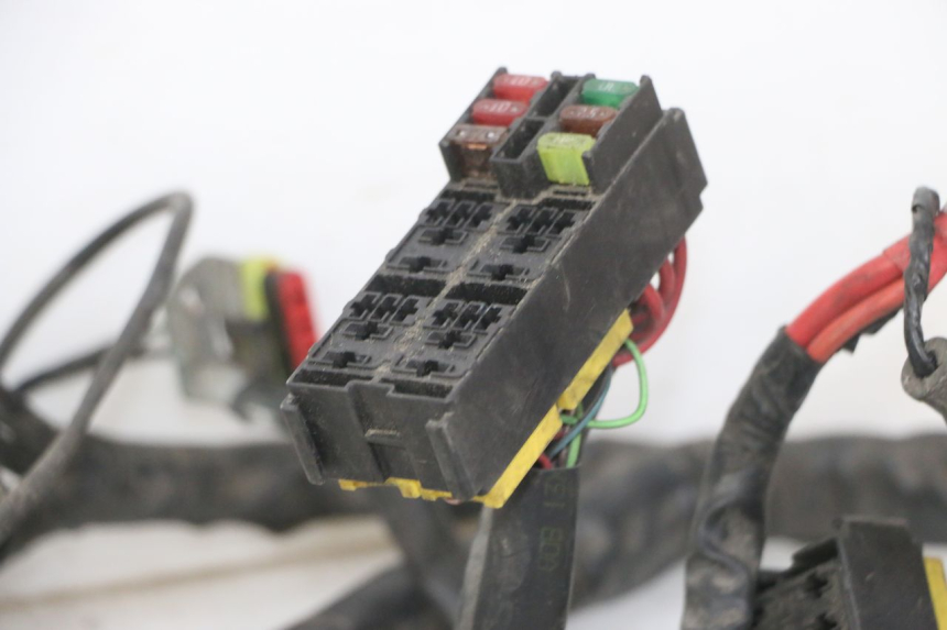 photo de FAISCEAU PIAGGIO IE MP3 YOURBAN 300 (2011 - 2016) - Vue rapprochée