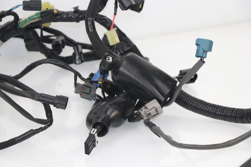 photo de FAISCEAU KAWASAKI Z800 Z ABS 800 (2013 - 2017) - Détails caractéristiques