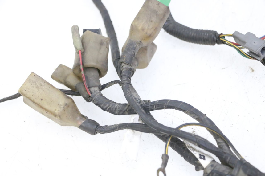 photo de FAISCEAU KAWASAKI ZR7 ZR-7 S 750 (1999 - 2004) - Autre angle de vue