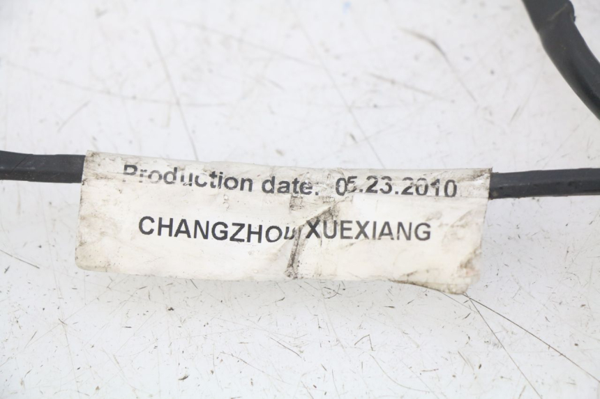 photo de FAISCEAU PEUGEOT KISBEE 4T 50 (2010 - 2017) - Autre angle de vue