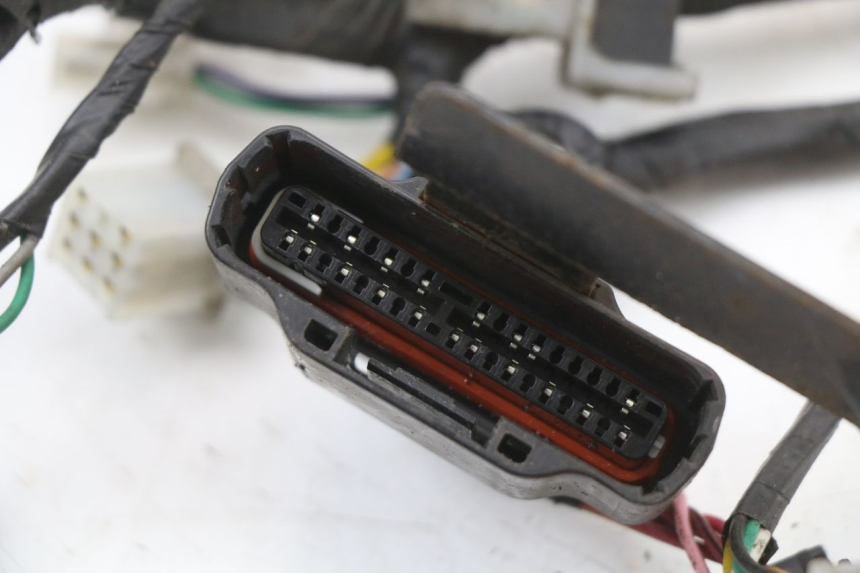 photo de FAISCEAU PEUGEOT KISBEE 4T 50 (2018 - 2022) - Autre angle de vue