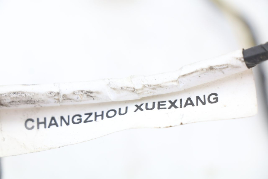 photo de FAISCEAU PEUGEOT KISBEE 4T 50 (2010 - 2017) - Zoom état d’usage