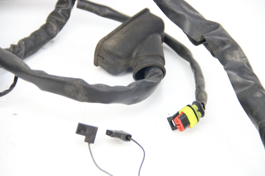 photo de FAISCEAU PIAGGIO LIBERTY IGET 4T 50 (2015 - 2020) - État de surface