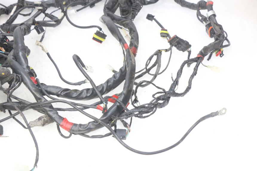 photo de FAISCEAU PIAGGIO MP3 500 (2014 - 2017) - Vue rapprochée