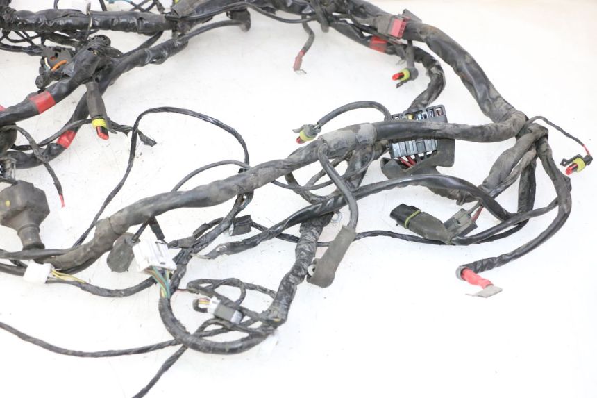 photo de FAISCEAU PIAGGIO MP3 500 (2011 - 2015) - Points de fixation