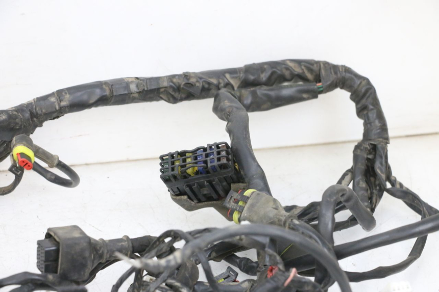 photo de FAISCEAU PIAGGIO MP3 RL 250 (2006 - 2010) - Points de fixation