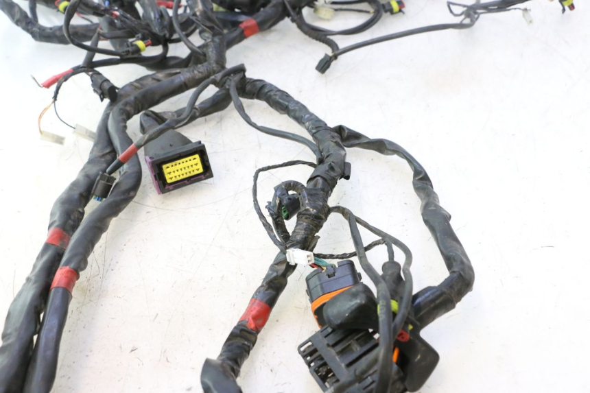 photo de FAISCEAU PIAGGIO MP3 500 (2016 - 2018) - Zoom composants