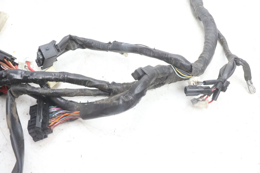 photo de FAISCEAU YAMAHA N-MAX NMAX 125 (2021 - 2024) - Vue d’ensemble