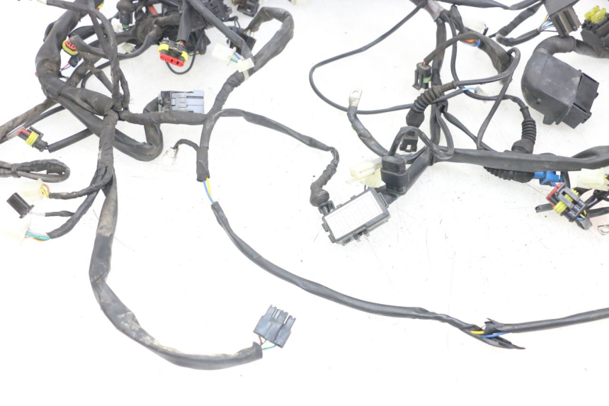 photo de FAISCEAU MOTO GUZZI NORGE 8V GT 1200 (2011 - 2016) - Détails caractéristiques