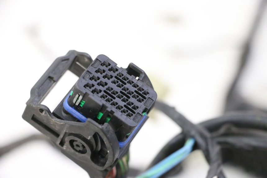 photo de FAISCEAU PEUGEOT CITYSTAR 125 (2011 - 2017) - Zoom état d’usage