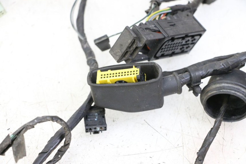 photo de FAISCEAU PEUGEOT SATELIS COMPRESSOR K15 125 (2006 - 2009) - Marquages et références