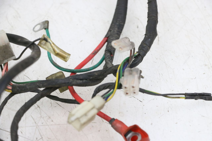 photo de FAISCEAU PEUGEOT VIVACITY 125 (2010 - 2017) - Autre angle de vue