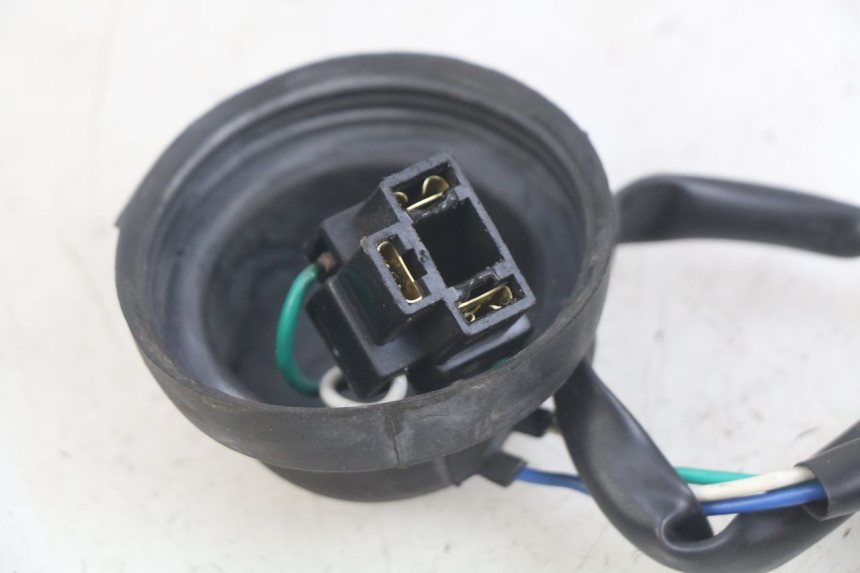 photo de FAISCEAU PHARE KYMCO AGILITY 16+ 4T 50 (2018 - 2023) - Gros plan technique