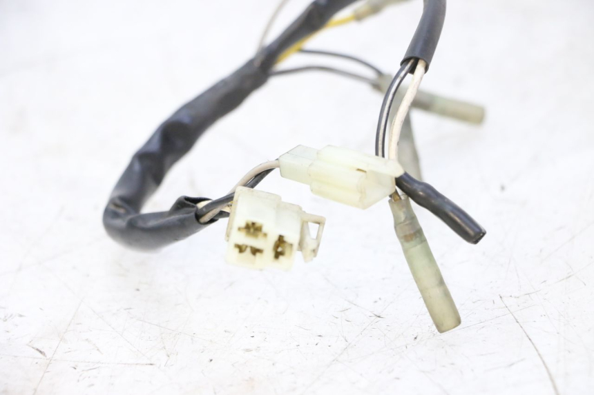 photo de FAISCEAU PHARE HYOSUNG GTR 125 (2006 - 2008) - Autre angle de vue