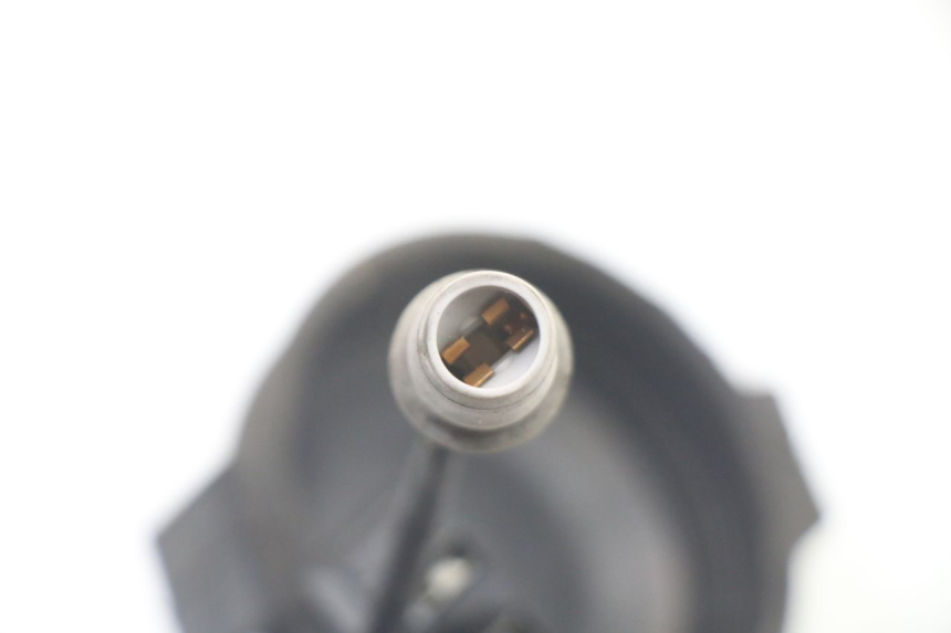 photo de FAISCEAU PHARE PIAGGIO X8 125 (2004 - 2007) - Gros plan technique