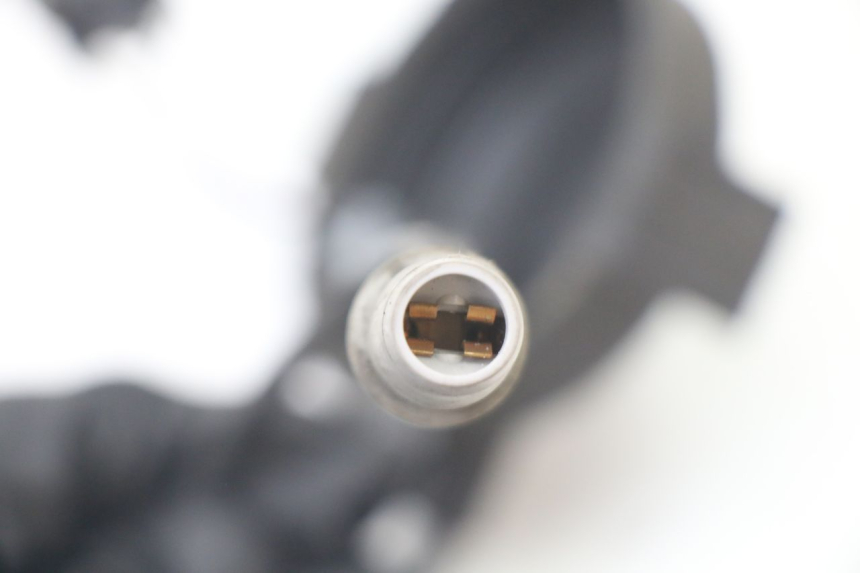 photo de FAISCEAU PHARE PIAGGIO X8 125 (2004 - 2007) - État de surface