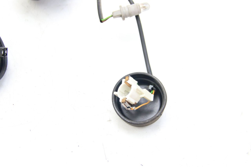 photo de FAISCEAU PHARE PEUGEOT SATELIS COMPRESSOR K15 125 (2006 - 2009) - Gros plan technique