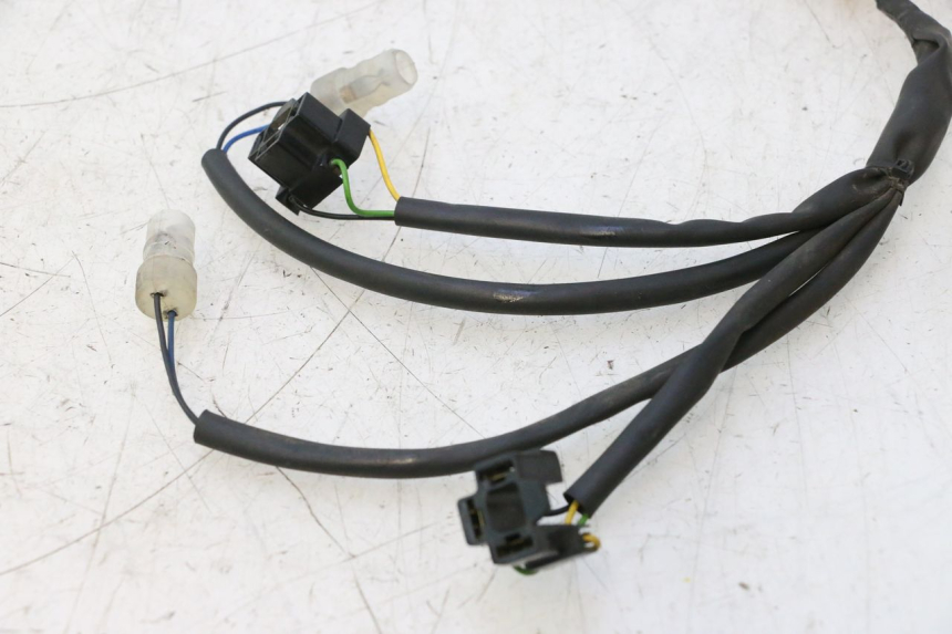 photo de FAISCEAU PHARE YAMAHA XMAX X-MAX 125 (2006 - 2009) - Autre angle de vue