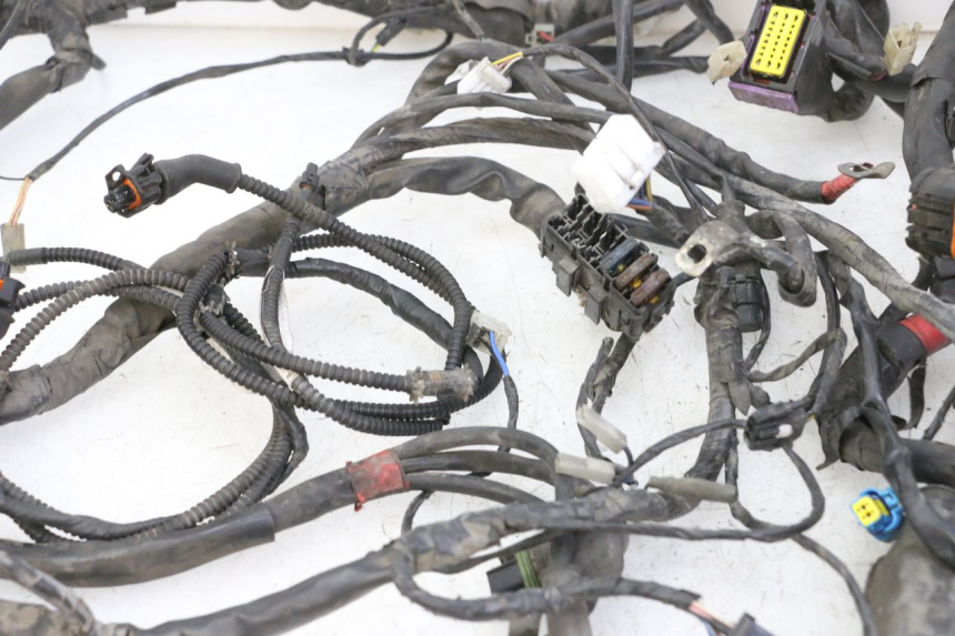 photo de FAISCEAU PIAGGIO MP3 125 (2006 - 2014) - Inspection visuelle