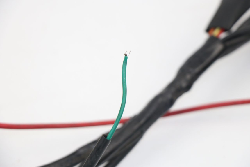 photo de FAISCEAU BHM REVENGER 50 (2009 - 2015) - Autre angle de vue