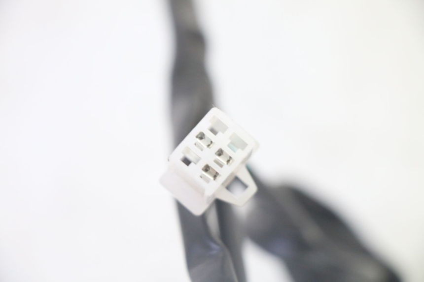 photo de FAISCEAU APOLLO RFZ 125 - Gros plan technique