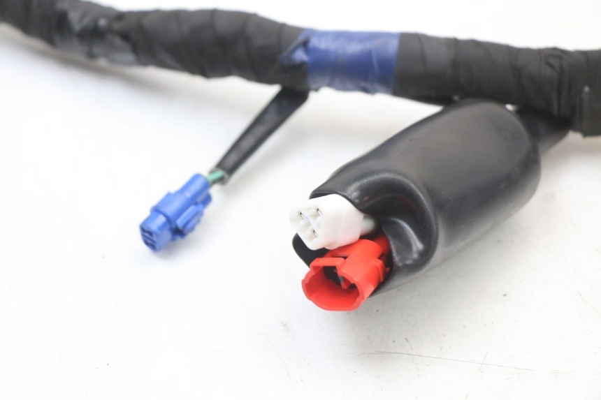 photo de FAISCEAU ROYAL ENFIELD SCRAM 411 (2022 - 2024) - Détails caractéristiques