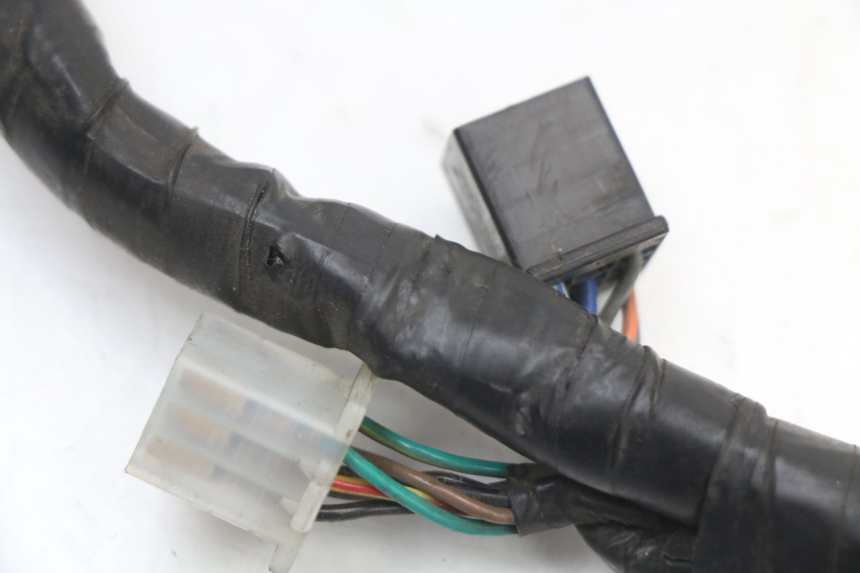 photo de FAISCEAU KYMCO SUPER 8 4T 50 (2021 - 2024) - Détails caractéristiques