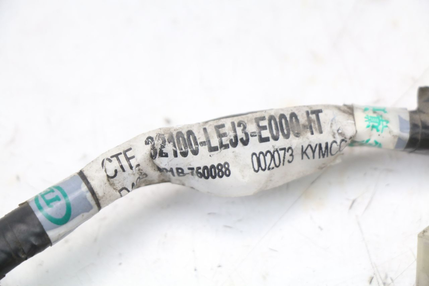 photo de FAISCEAU KYMCO SUPER 8 125 (2008 - 2015) - Marquages et références