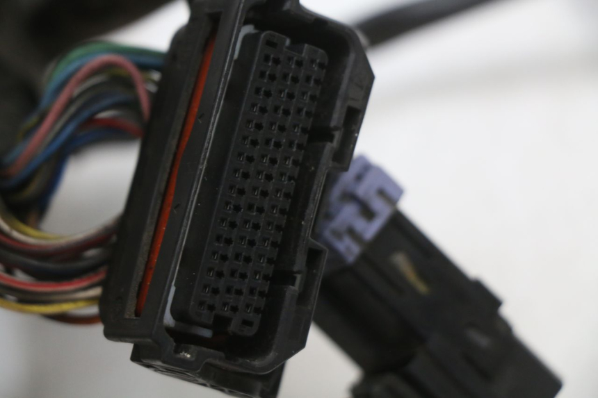 photo de FAISCEAU YAMAHA XMAX X-MAX ABS 125 (2017 - 2020) - Photo complémentaire